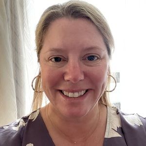 Meet your Posher, Alison